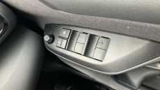 Toyota Yaris 1.5 Hybrid Icon 5dr CVT Hybrid Hatchback